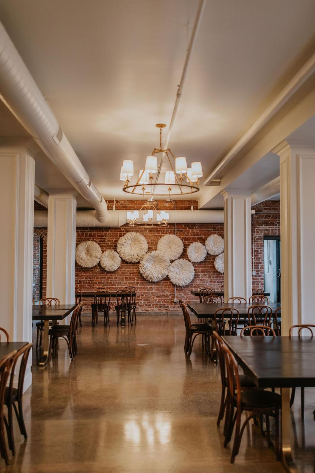 Hatchery Hotel & Event Center ลาครอส ภายนอก รูปภาพ